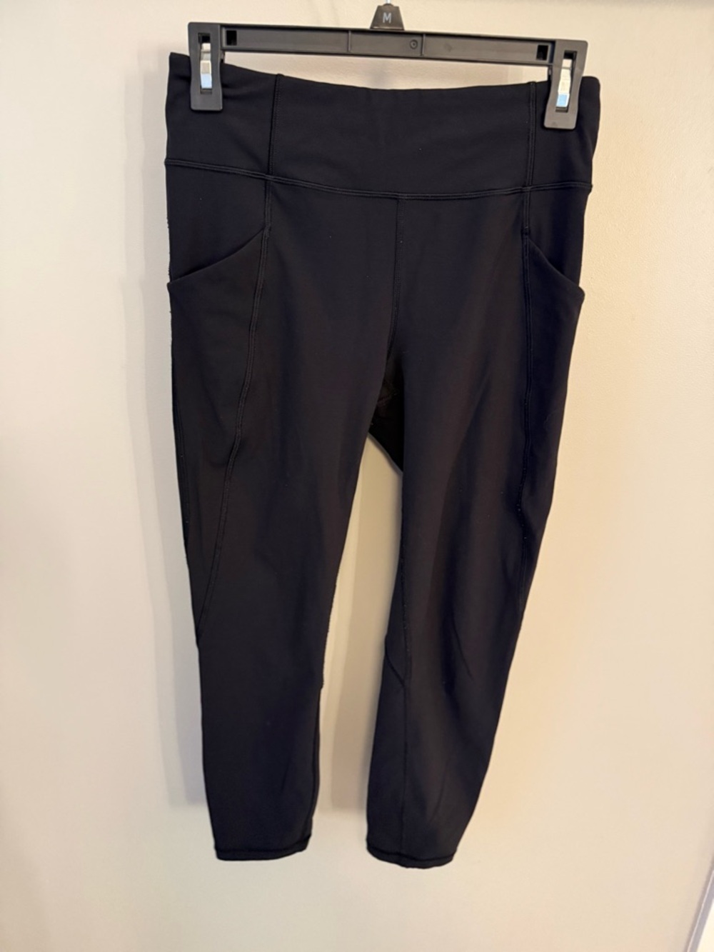 Lululemon black fast and free leggings with pockets